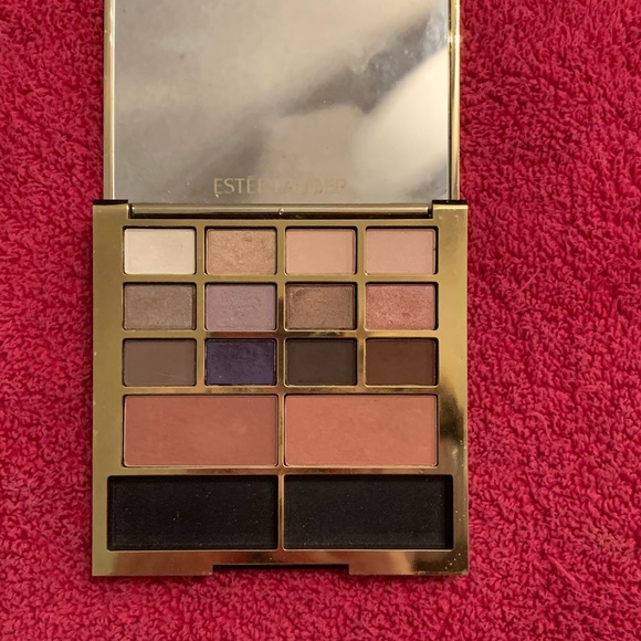 Estēe Lauder Palette - Picture 3 of 4